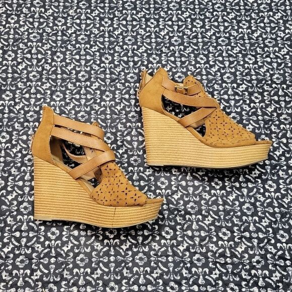 Report Sandals   - Picture 3 of 7